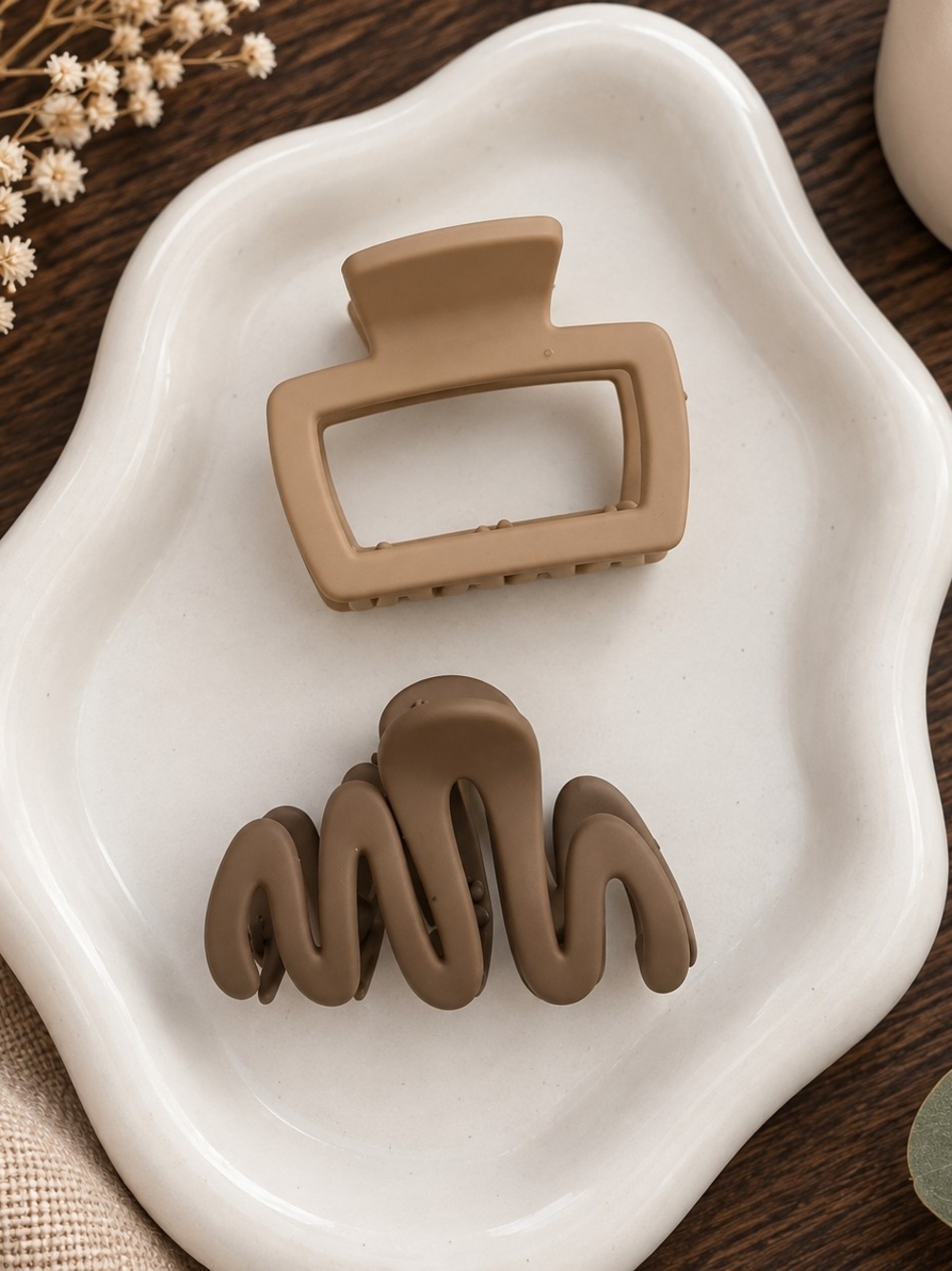 Neutral Earth-Tone Hair Claw Clip Set – 2 Piece New